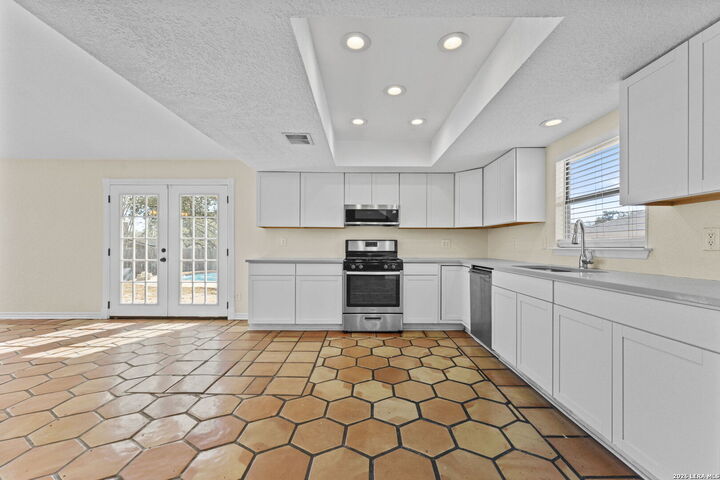 Property Photo:  8514 Oak Fence  TX 78251 