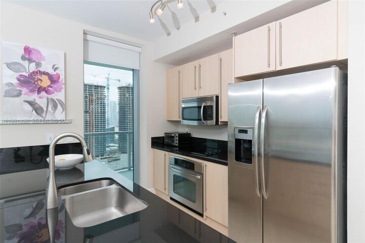 Property Photo:  79 SW 12th St 3412-S  FL 33130 