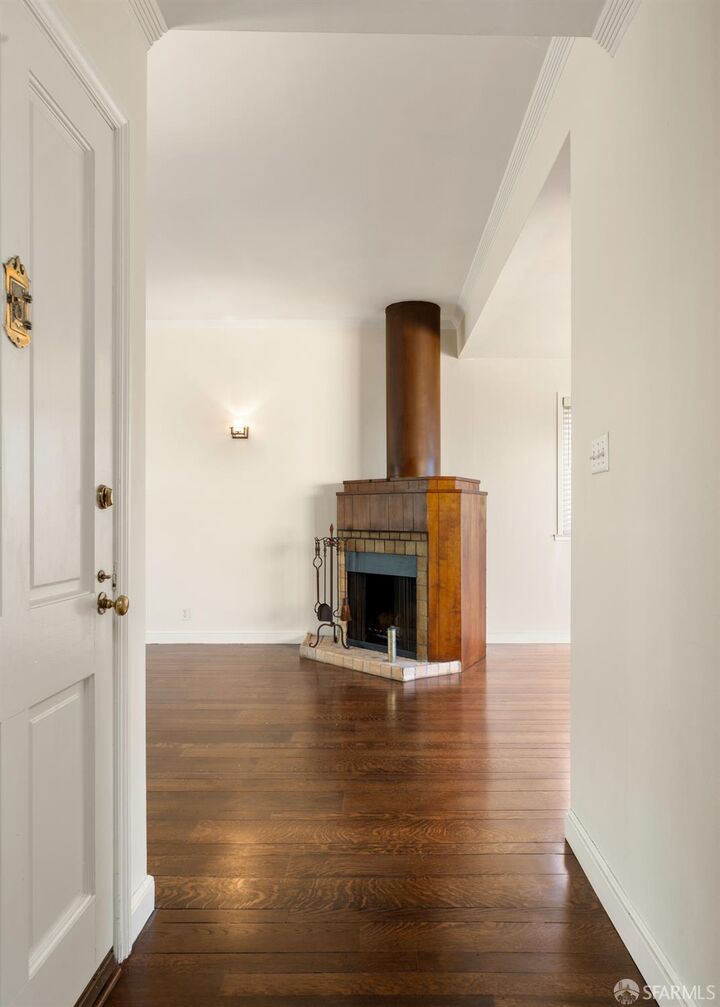 Property Photo:  1883 16th Avenue  CA 94122 