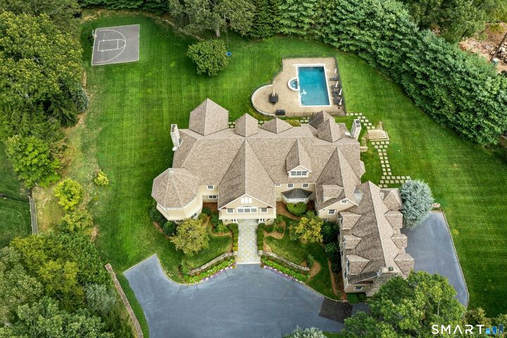 Property Photo: 76 Lords Highway CT 06883