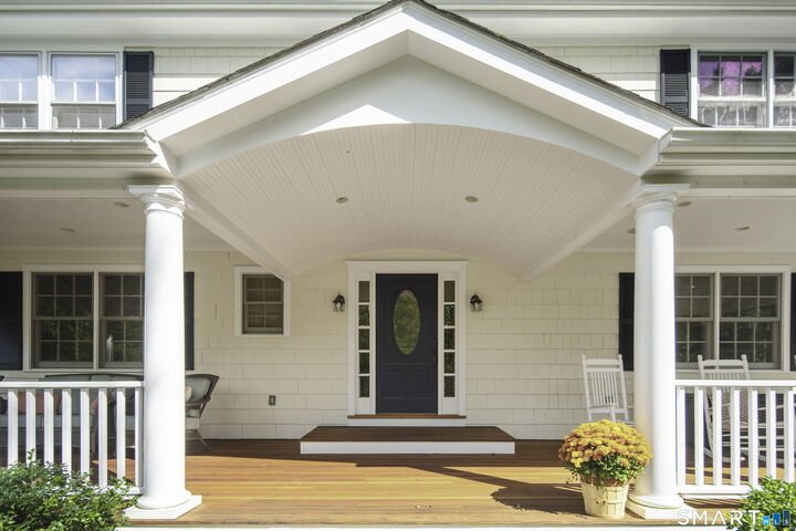 Property Photo:  178 Linden Tree Road  CT 06897 