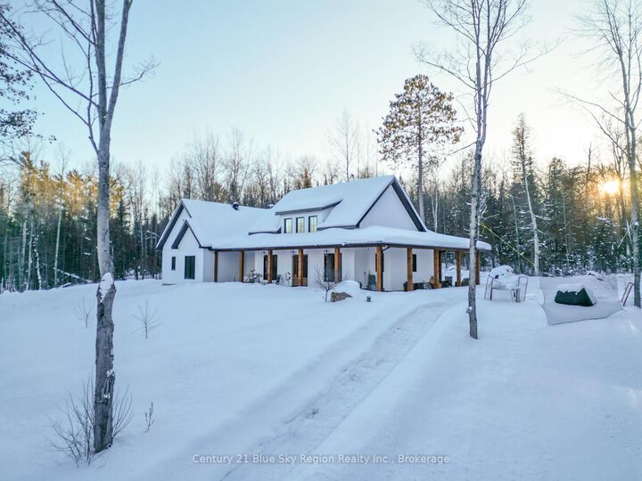 Property Photo: 841 Highway 17 N/A E ON P0H 2E0