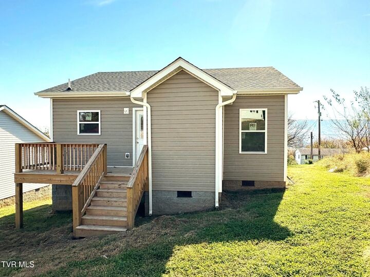 Property Photo: 1724 Pendleton Street TN 37660