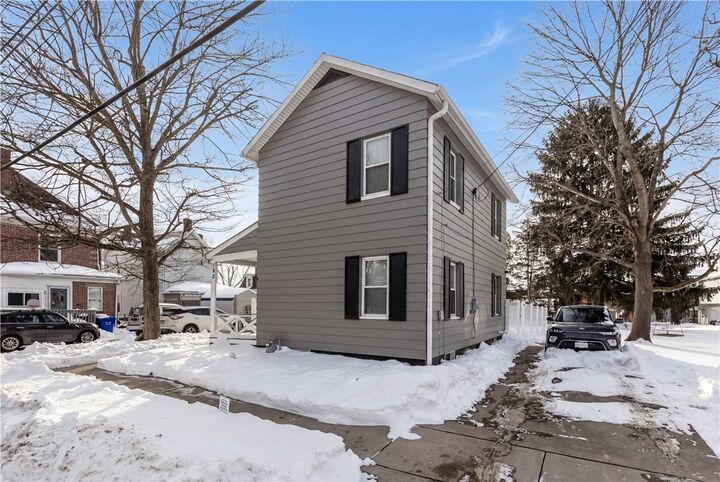 Property Photo:  105 N Oliver Ave  PA 16063 