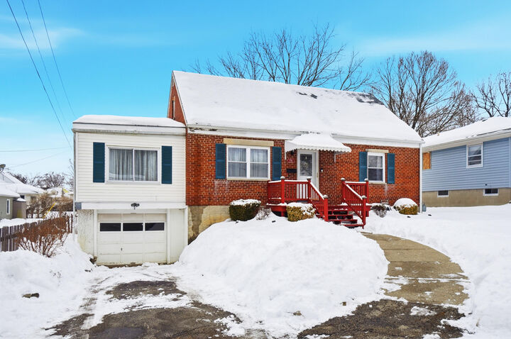 Property Photo:  720 W Harding Road  OH 45504 