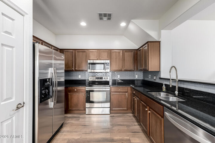 Property Photo:  5374 W Chisum Trail  AZ 85083 