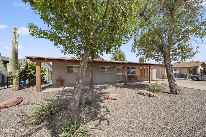 Property Photo:  1621 S Marilyn Ann Drive  AZ 85281 
