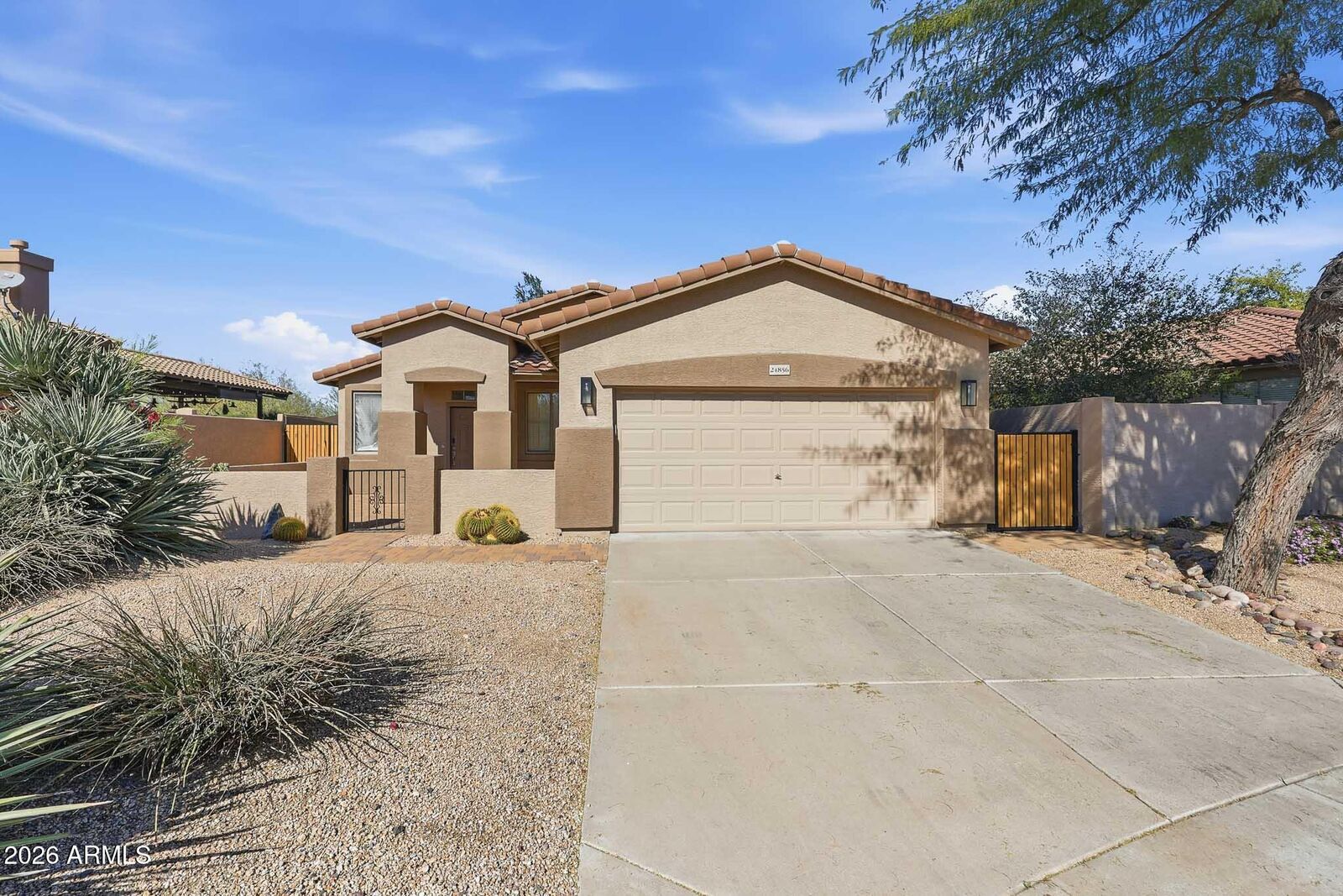 Property Photo:  24856 N 74th Place  AZ 85255 
