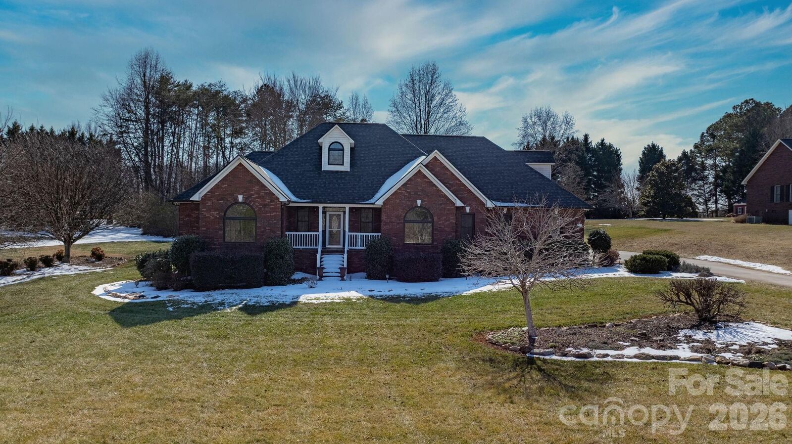 Property Photo: 1925 Cordia Circle NC 28658