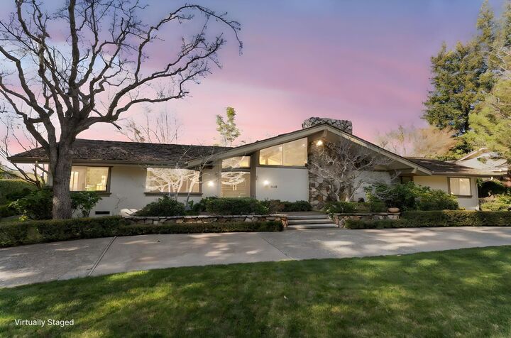 Property Photo:  2115 Canyon Oak Ln  CA 94506 