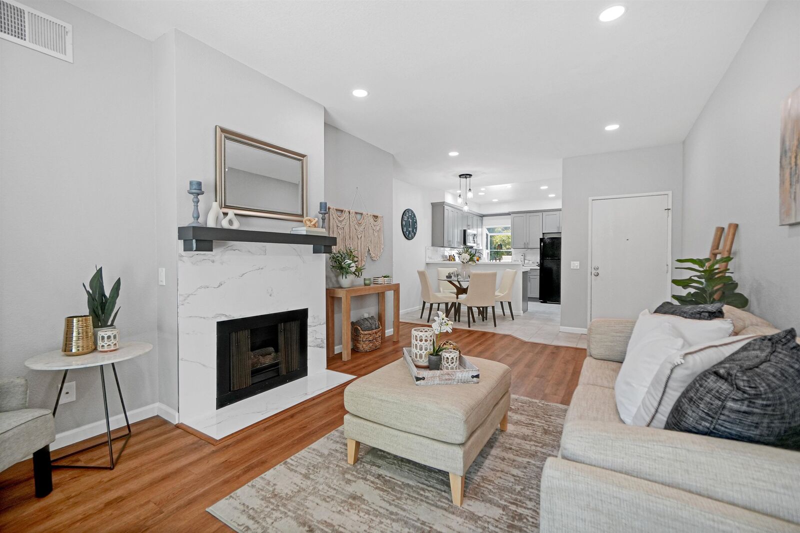 Property Photo:  3530 Oakwood Terrace #102  CA 94536 