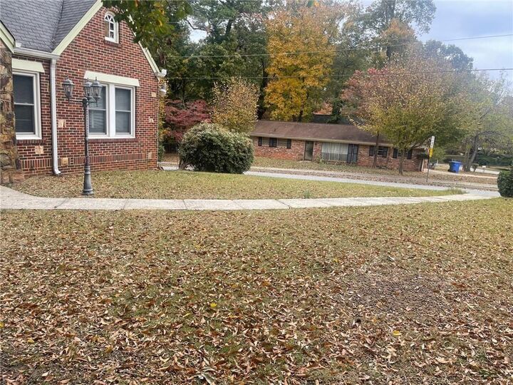 Property Photo:  2273 Boulevard Granada SW  GA 30311 