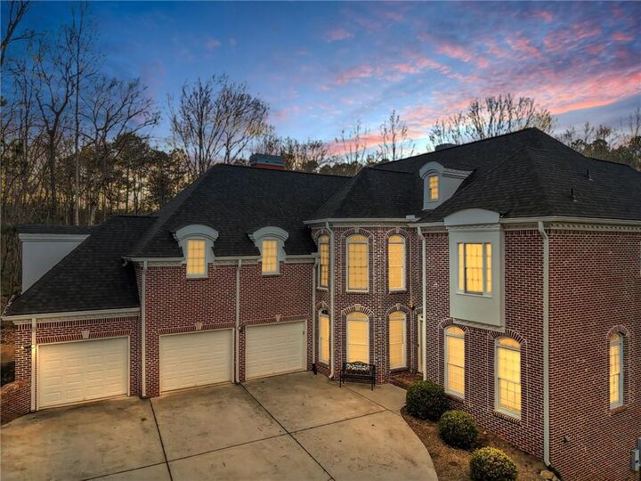 Property Photo: 129 Preserve Parkway GA 30107