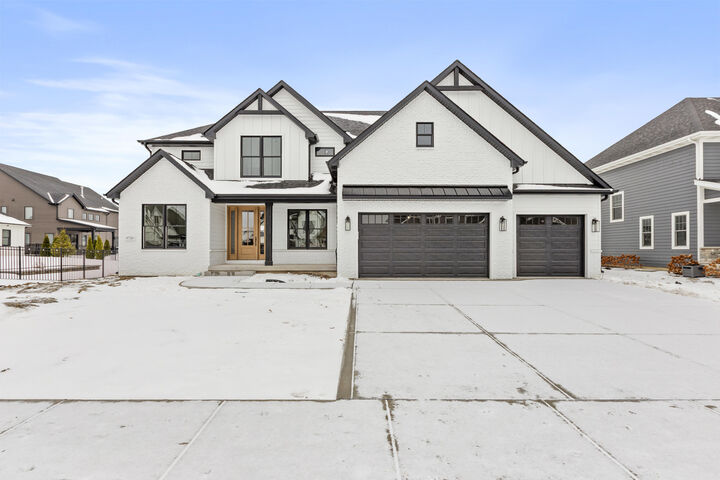 Property Photo:  9720 Dunegrass Way  IN 46373 