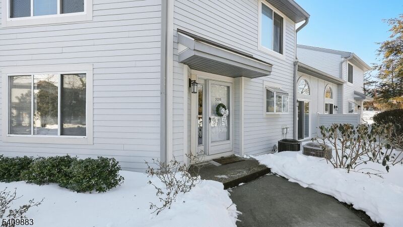 Property Photo:  3215 Park Pl  NJ 07081 