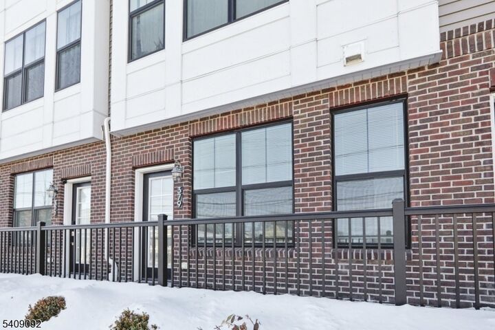 Property Photo:  379 Main St  NJ 07424 