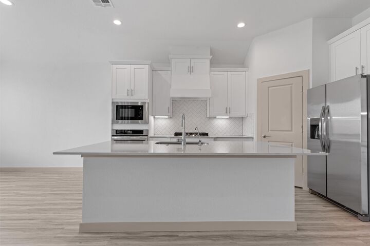 Property Photo:  3311 Concorde Heights  TX 77581 