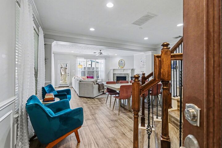 Property Photo:  1502 Dian Street  TX 77008 