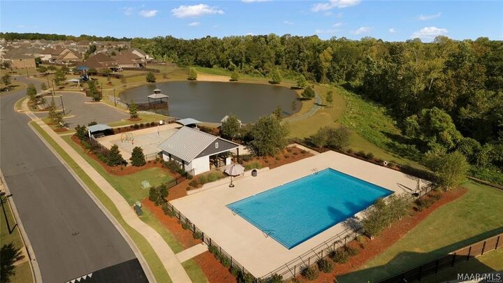 Property Photo:  1379 Tullahoma Drive  AL 36066 