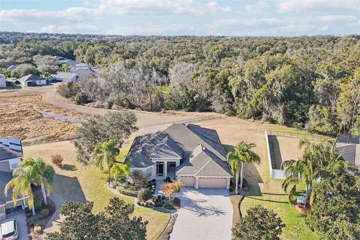 Property Photo:  6114 Tremayne Drive  FL 32757 