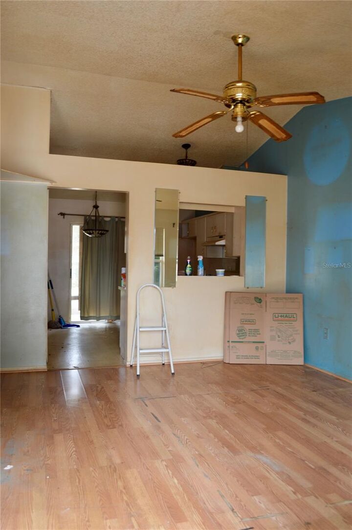 Property Photo: 12319 Coral Reef Drive FL 32826