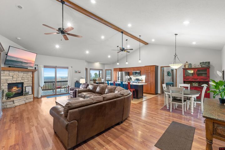 Property Photo:  206 Swiss Alps Lane  AR 72653 