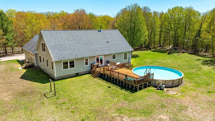 Property Photo:  52275 N Superior Road  MI 49931 