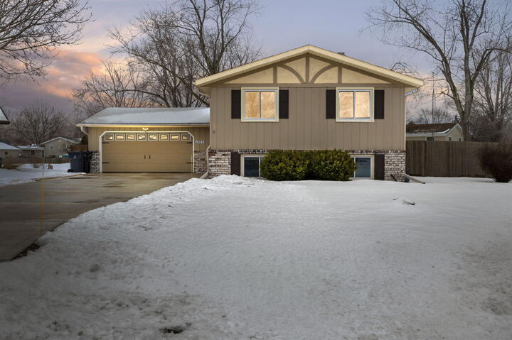Property Photo:  1307 Scott Dr  WI 53406 