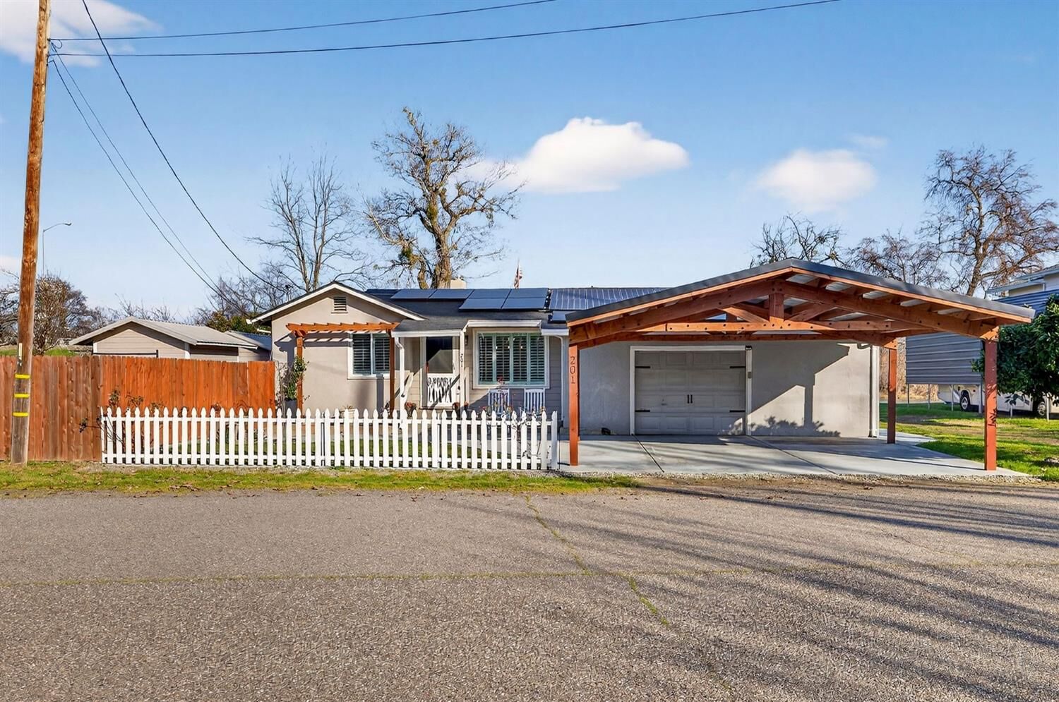 Property Photo:  201 Cavalier Drive  CA 96090 