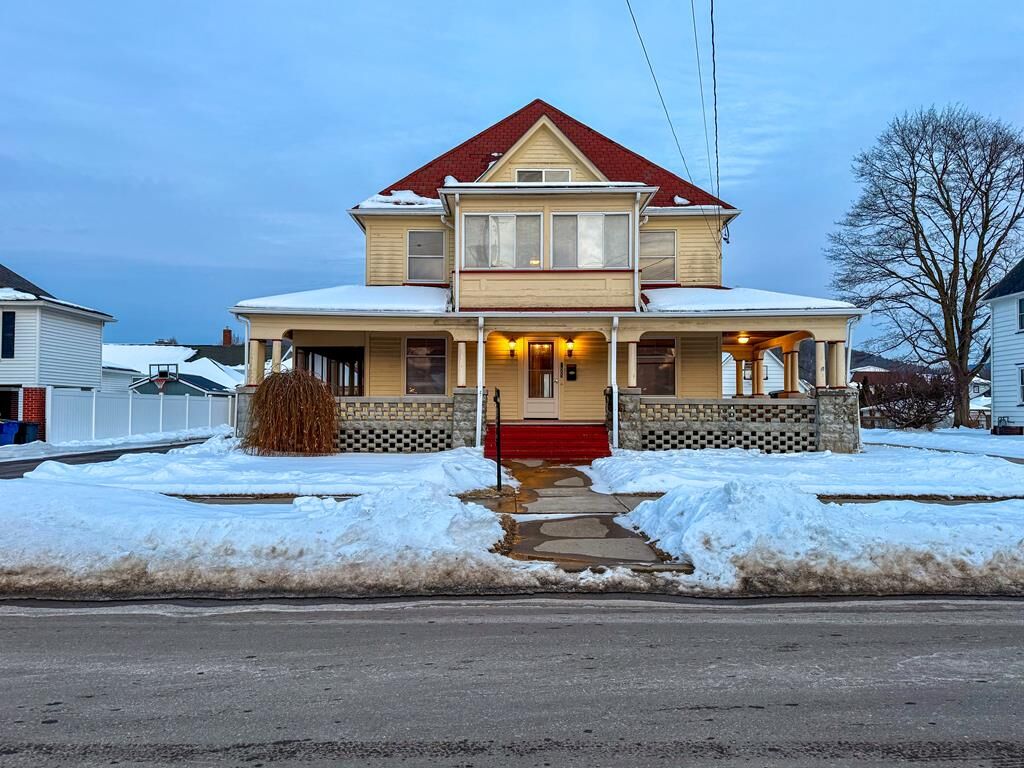 Property Photo: 503 S Wilbur Ave PA 18840