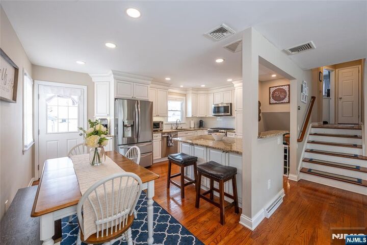 Property Photo:  7 Carlson Place  NJ 07034 