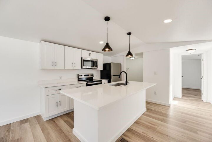 Property Photo:  393 Knollwood Road  TX 75092 