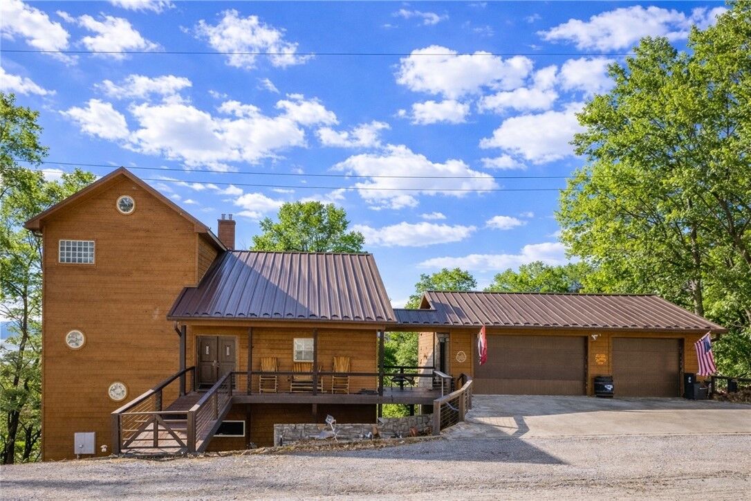 Property Photo:  21413 Lakeview Drive  AR 72732 