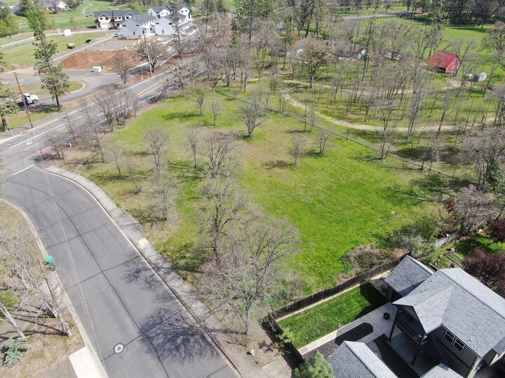 Property Photo:  Echo Way Tax Lot 901  OR 97524 