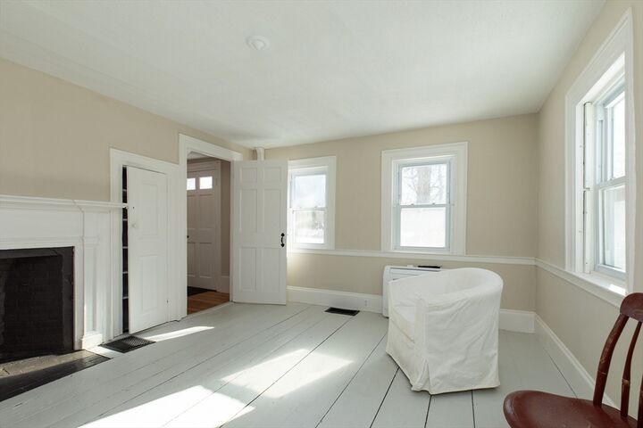 Property Photo:  21 Gardner Street A  MA 01982 