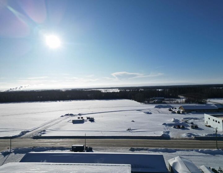 Property Photo: 9901 94 Ave AB T0H 2H0
