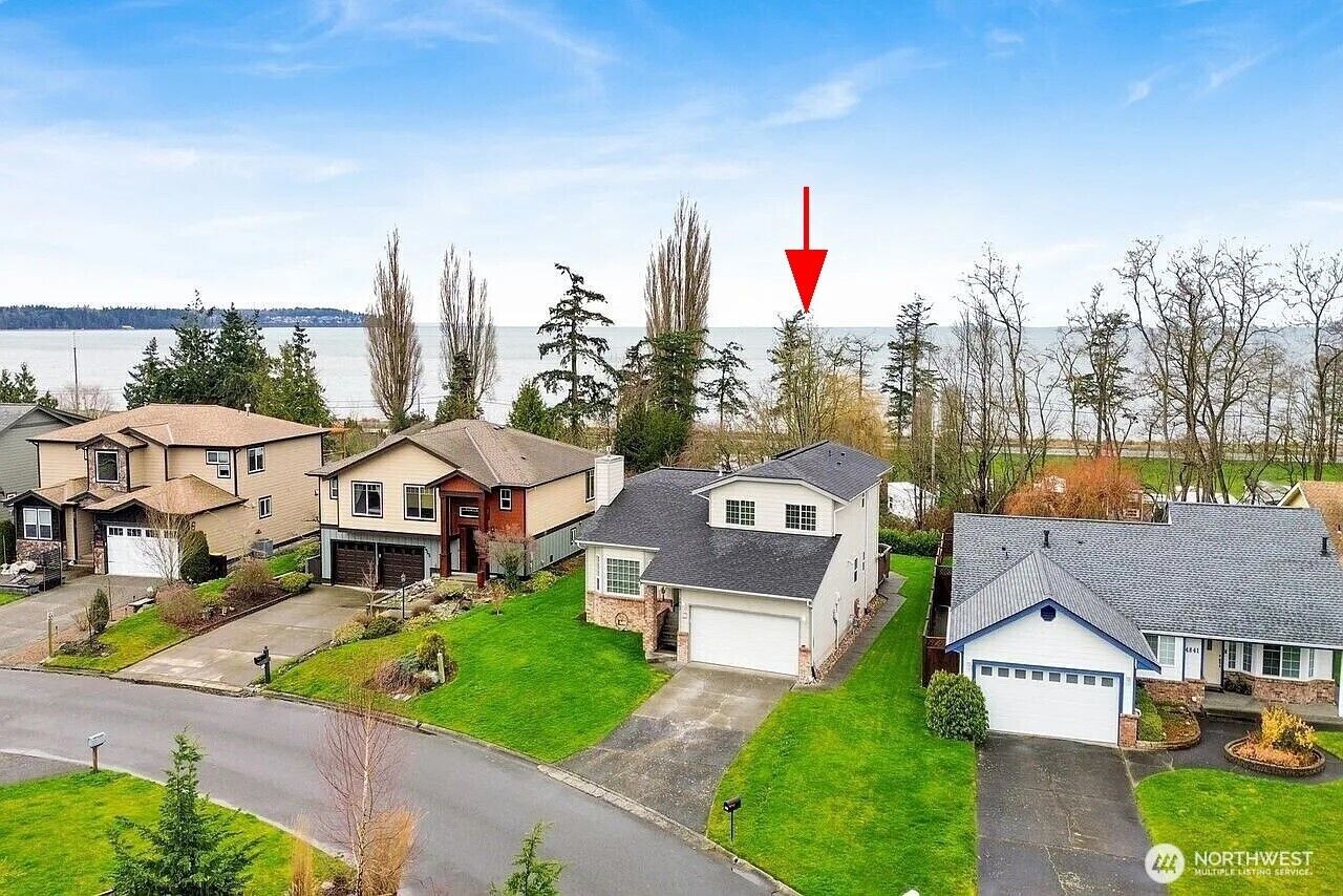 Property Photo:  7969 W  Golf Course Drive  WA 98230 