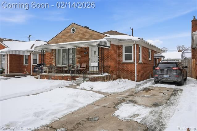 Property Photo:  8227 Riverview Street  MI 48127 