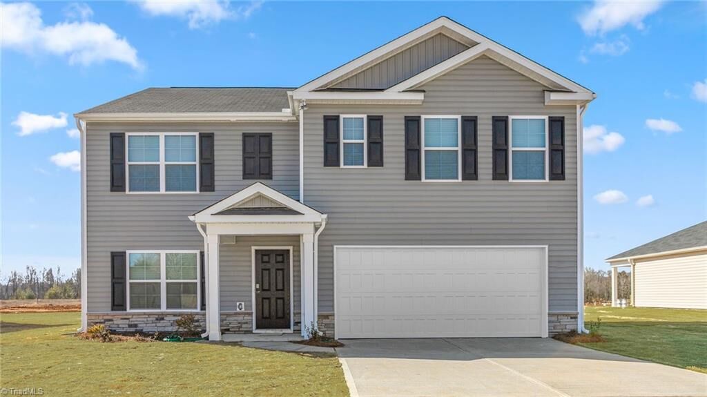 Property Photo:  252 Zinnia Place  NC 27295 