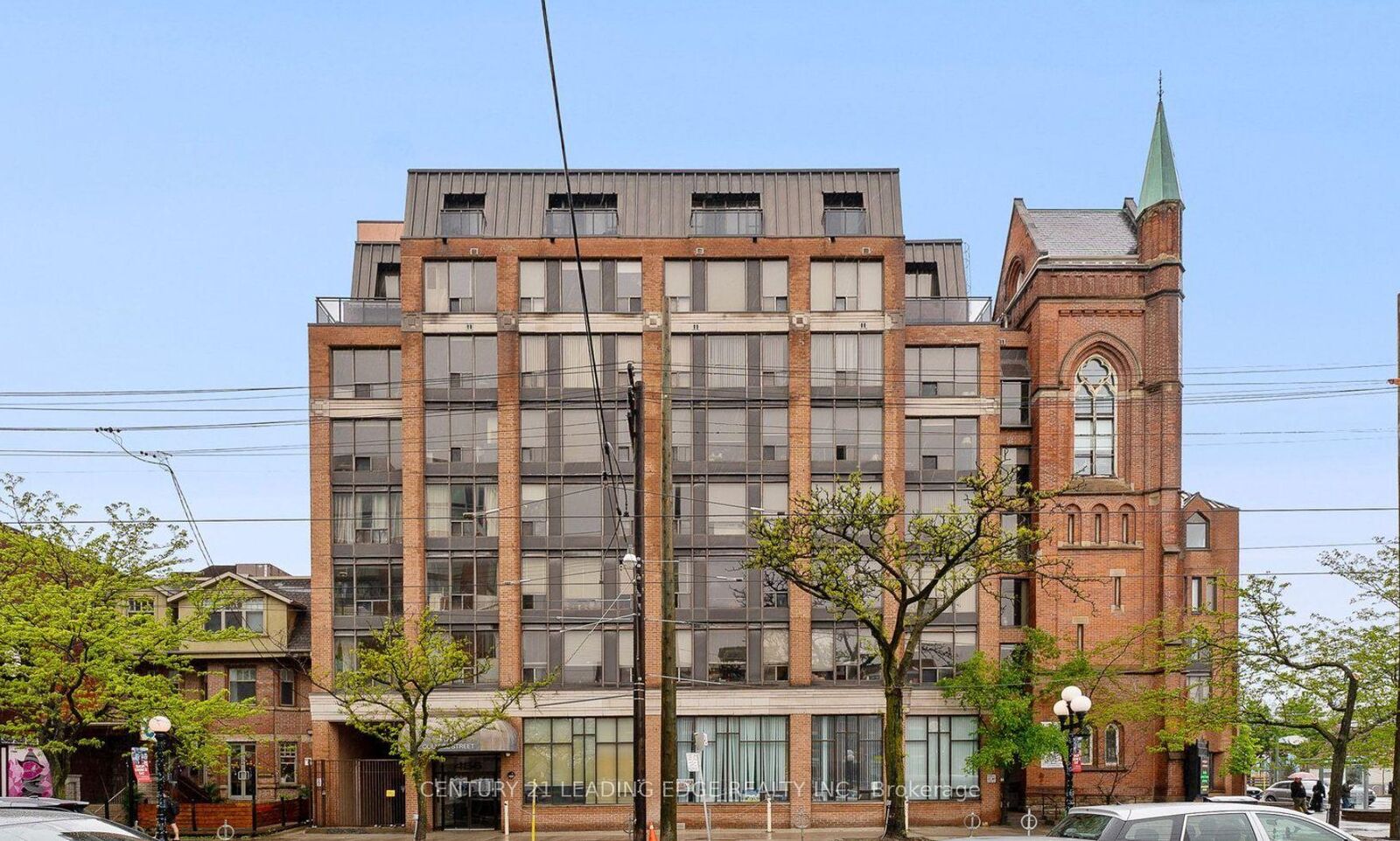 Property Photo:  456 College Street 404  ON M6G 4A3 