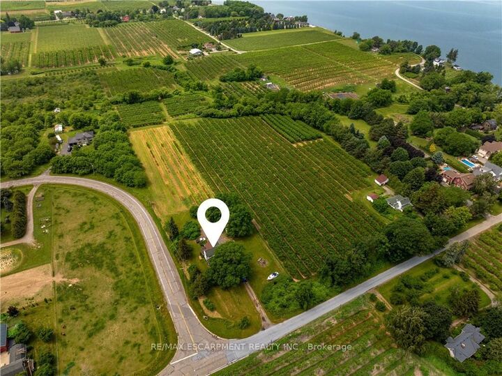 Property Photo: 4864 Mountainview Road N ON L3J 1W2