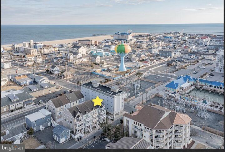 Property Photo:  202 Bayview Lane D 5  MD 21842 