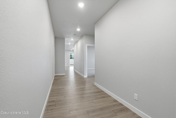 Property Photo:  6999 N Coeur Terre Blvd  ID 83815 