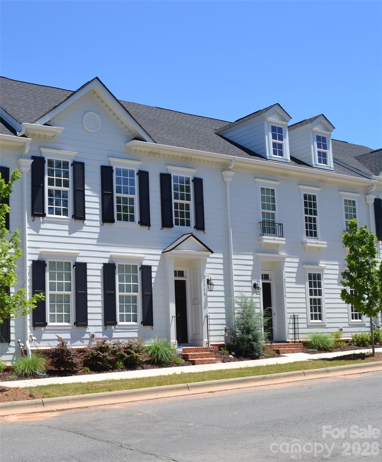 Property Photo:  10209 Rainier Trail Drive NW  NC 28078 