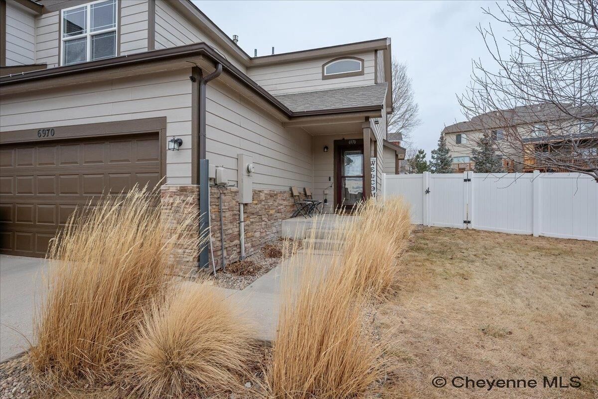 Property Photo: 6970 Wild Bill Ct WY 82001