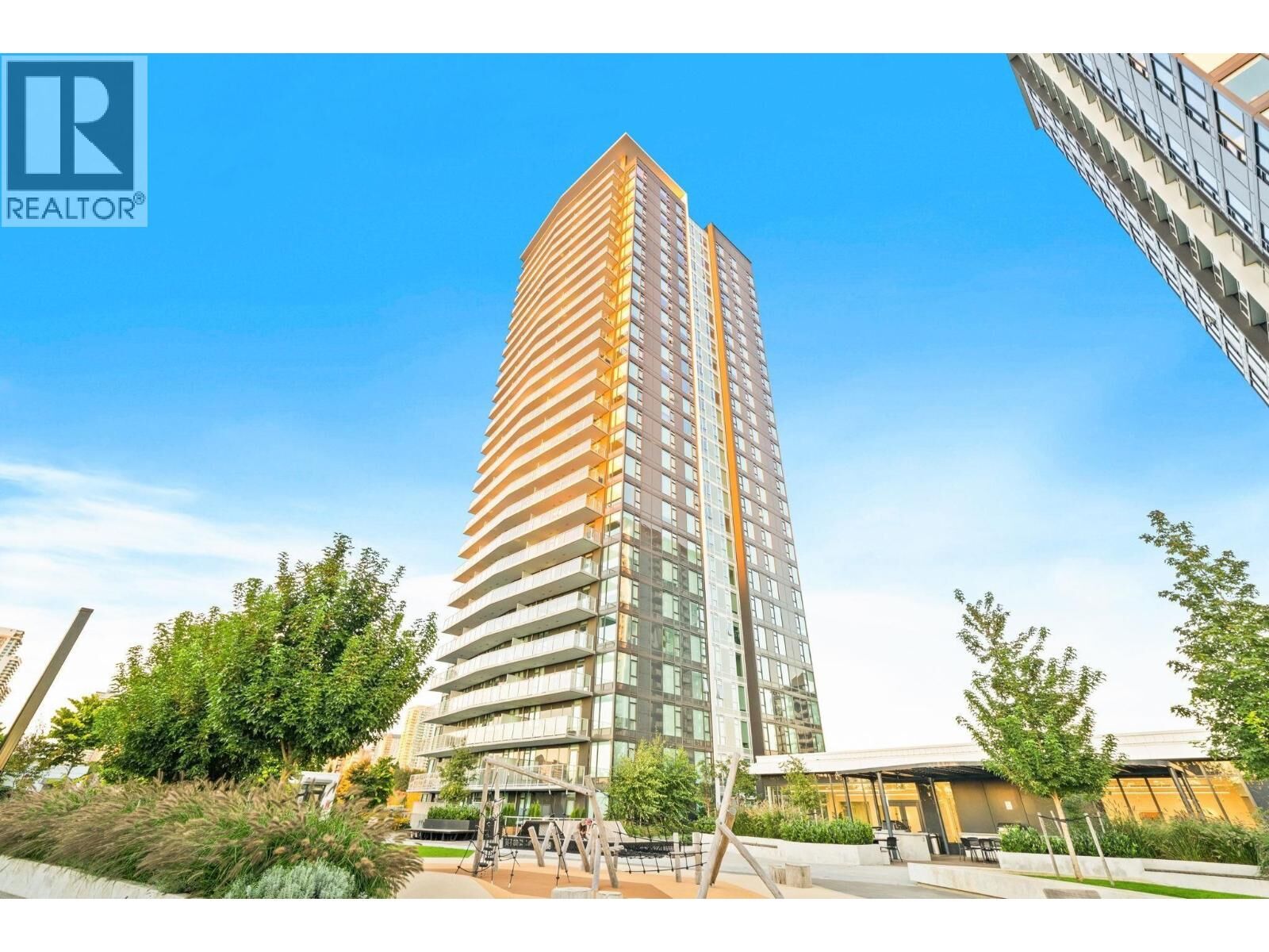 Property Photo:  318 Alderson Avenue 1208  BC V3K 0J1 