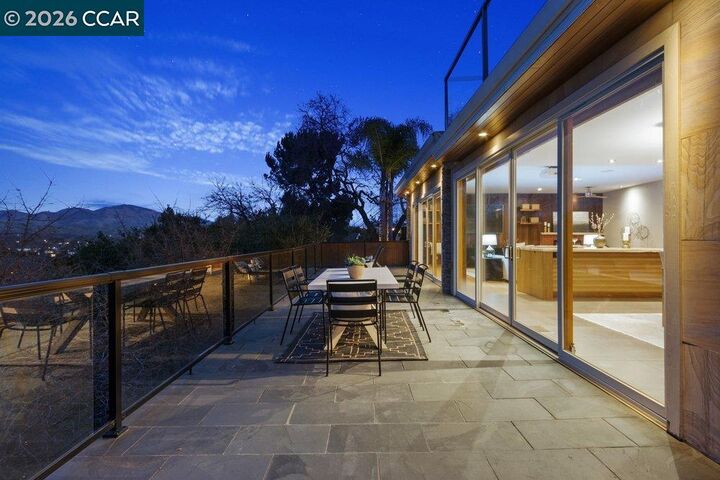 Property Photo:  2083 Magnolia Way  CA 94595 