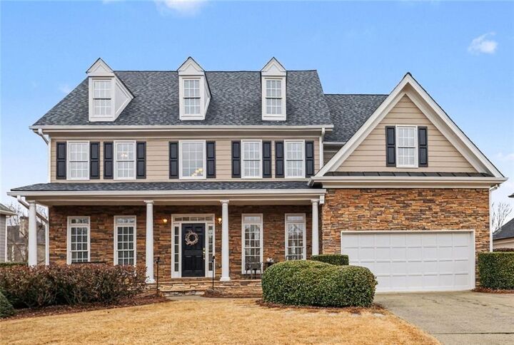 Property Photo: 6895 Buckingham Circle GA 30040