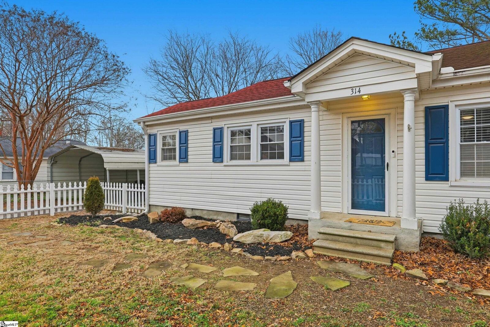 Property Photo: 314 Eastview Drive SC 29681