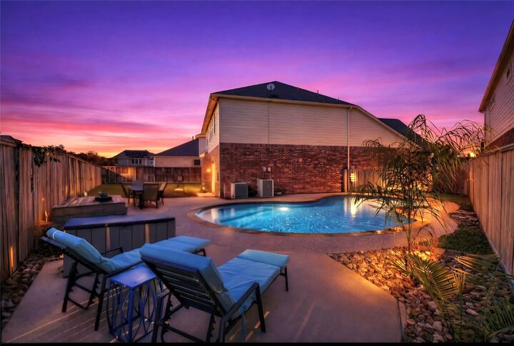 Property Photo:  19022 Greenleaf Ridge Court  TX 77429 